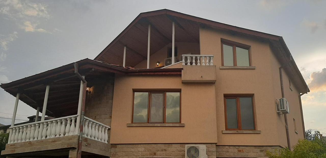 Къща За Гости Костови Ivajlovgrad Exterior foto